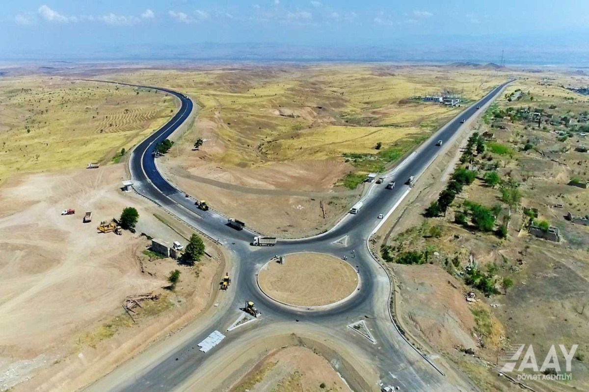 Şükürbəyli-Cəbrayıl-Hadrut avtomobil yolunun 20 km-lik hissəsi asfaltlanıb - FOTO 