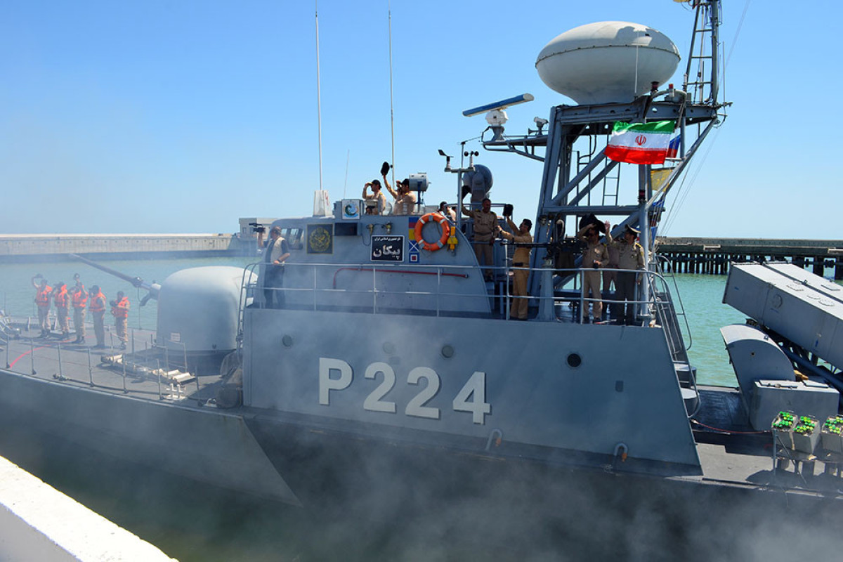 İran, Qazaxıstan və Rusiya hərbi gəmiləri Bakı limanını tərk edib - FOTO 