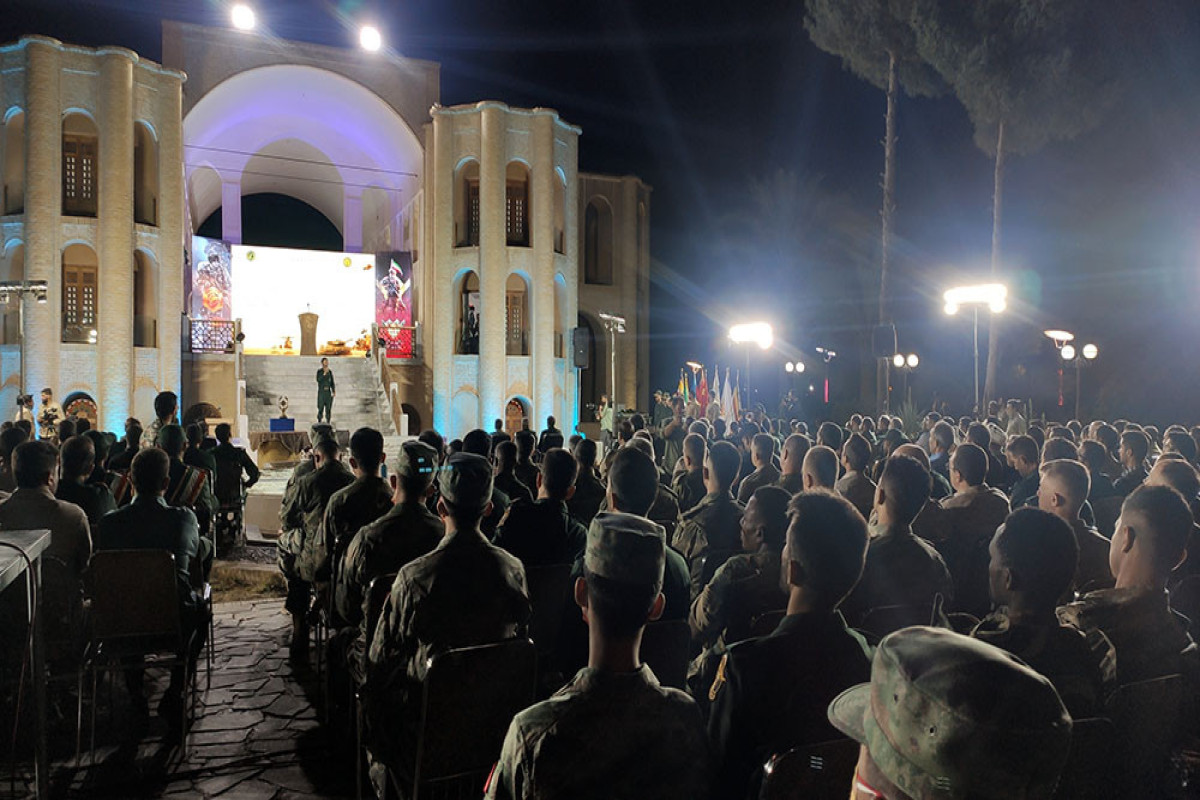 İranda "Snayper həddi" müsabiqəsinin bağlanış mərasimi keçirilib