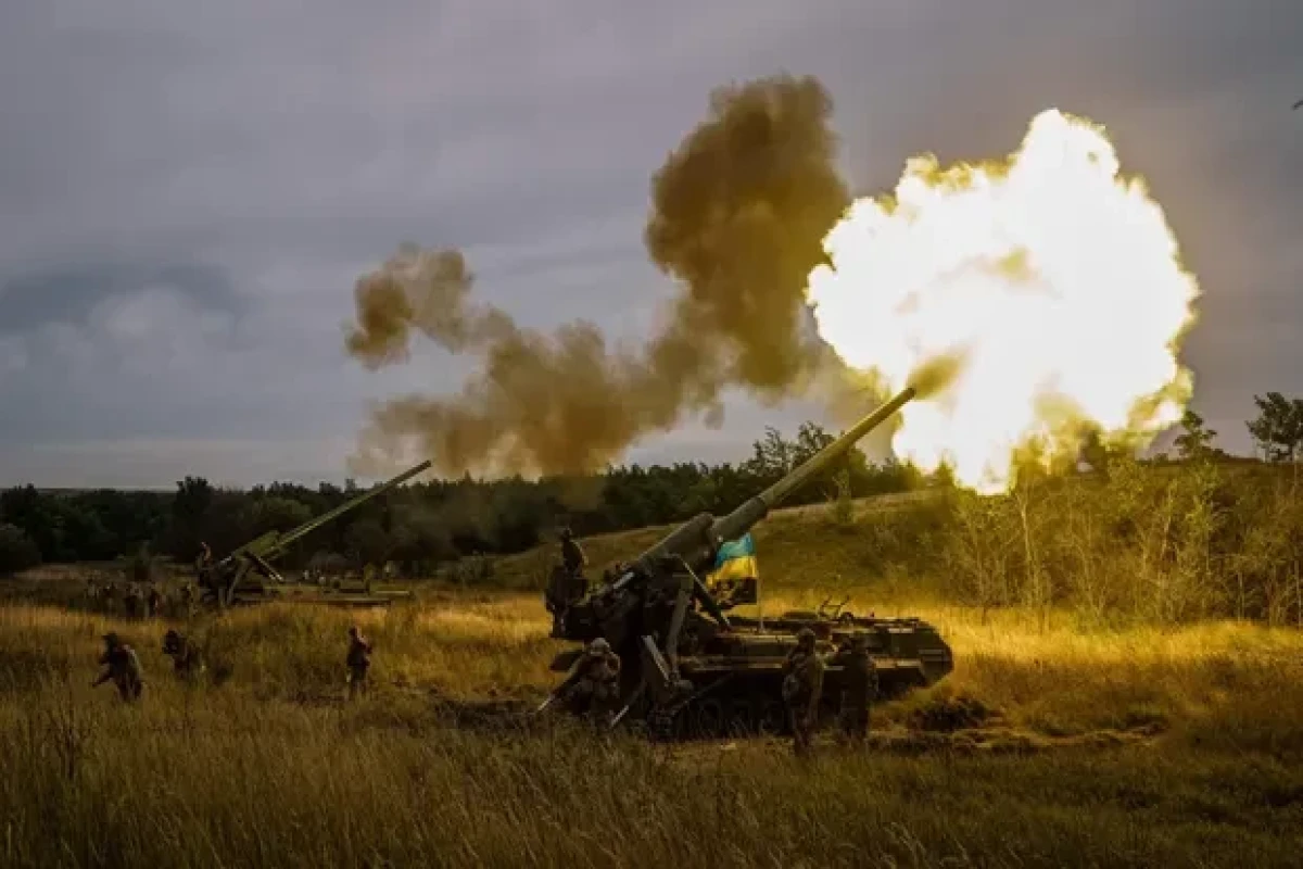 Russia intensifying attacks amid rumour of major Ukrainian counter-offensive, says UK