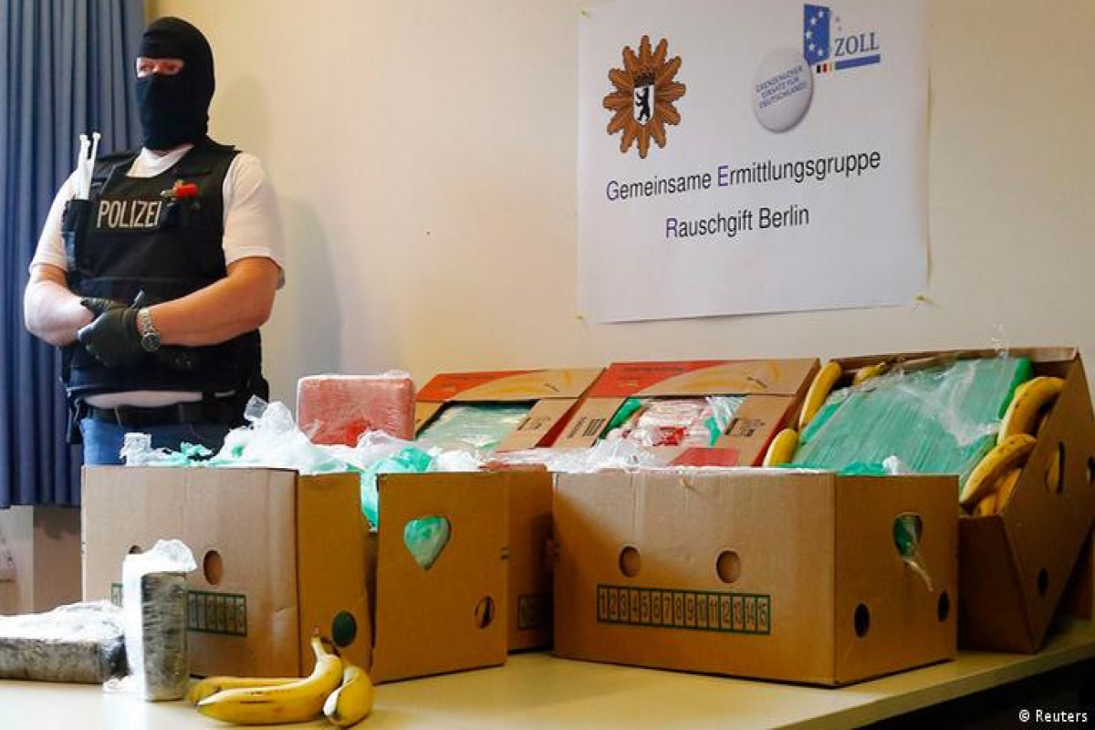 Полиция ФРГ в грузовике с бананами обнаружила 660 килограмм кокаина на €50 млн