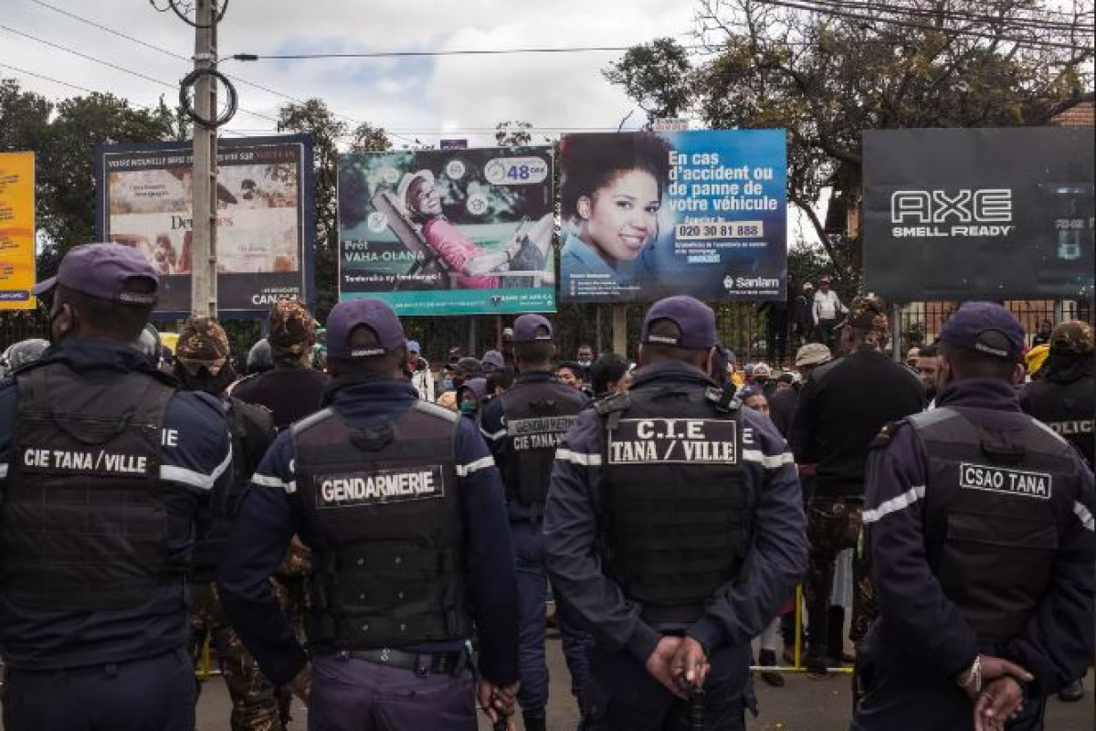Madaqasqarda polislə toqquşmada 11 nəfər ölüb