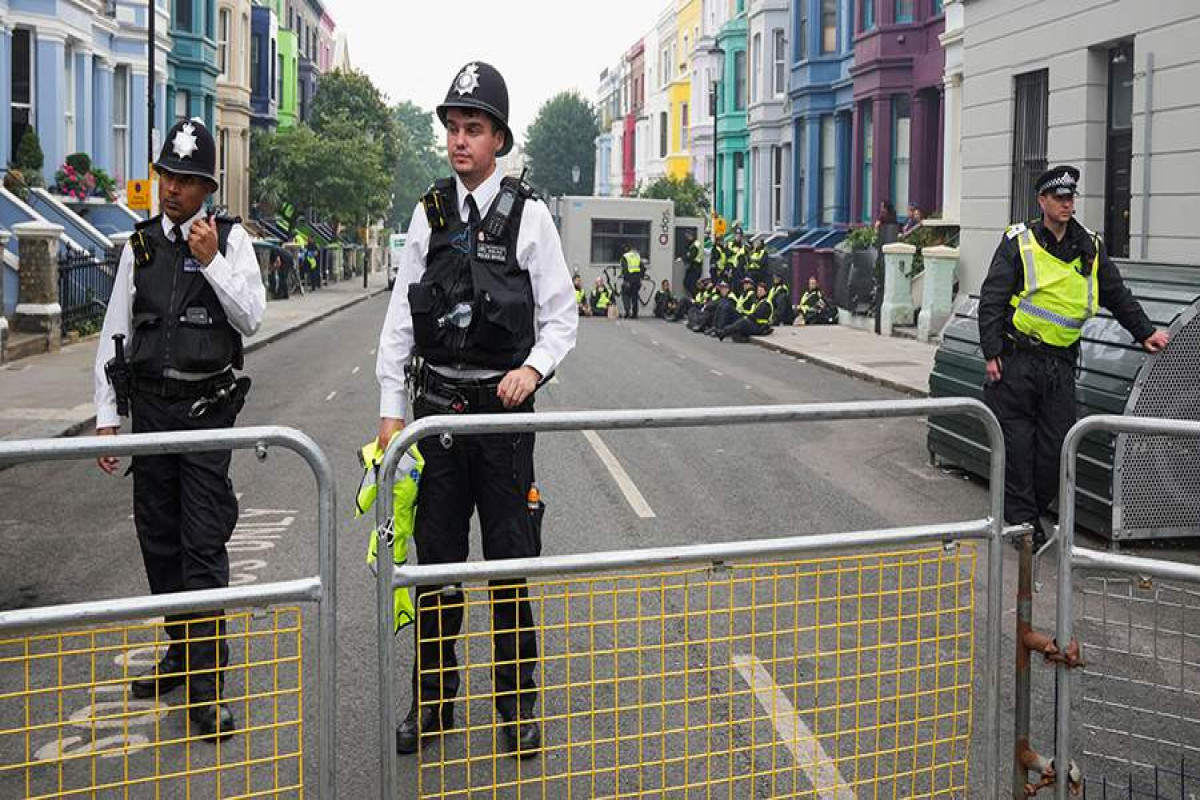 В Лондоне во время карнавала произошло несколько нападений с ножом