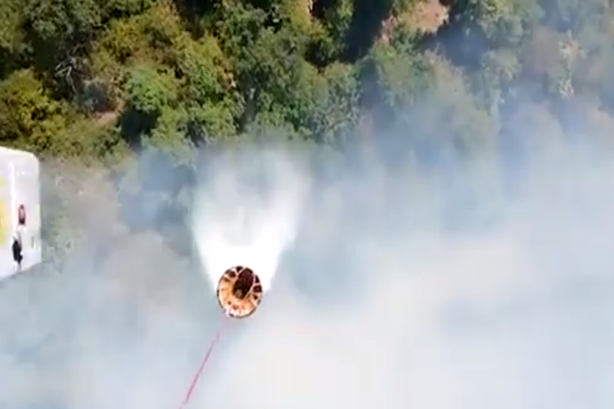 К тушению пожара в Загатале привлечены 2 вертолета – ВИДЕО  