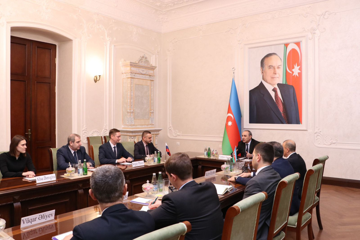 Делегация Генпрокуратуры России находится с визитом в Азербайджане