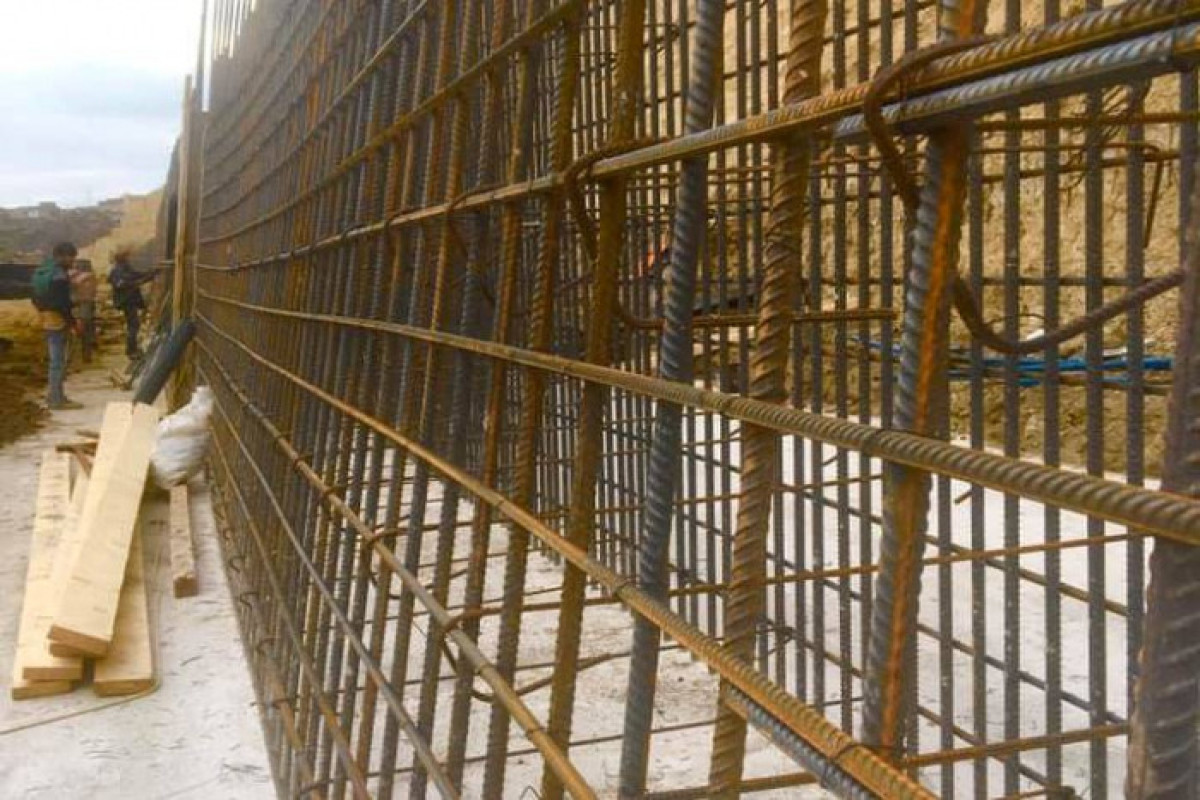 Начальник службы: В Гарачухуре завершено строительство подпорной стены, предотвращен оползень