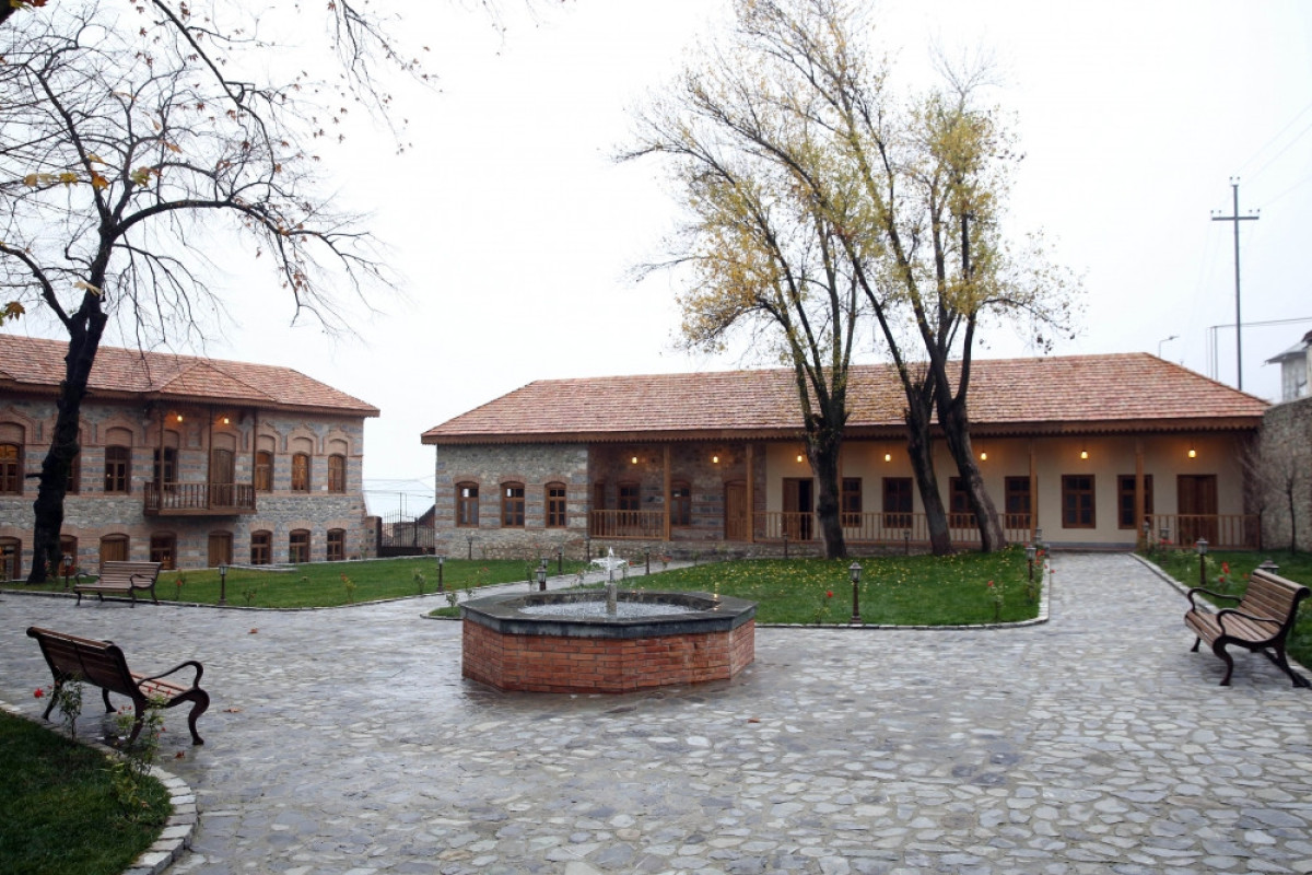 Фондом Гейдара Алиева восстановлен комплекс Шекинской ханской мечети-ОБНОВЛЕНО -ФОТО 