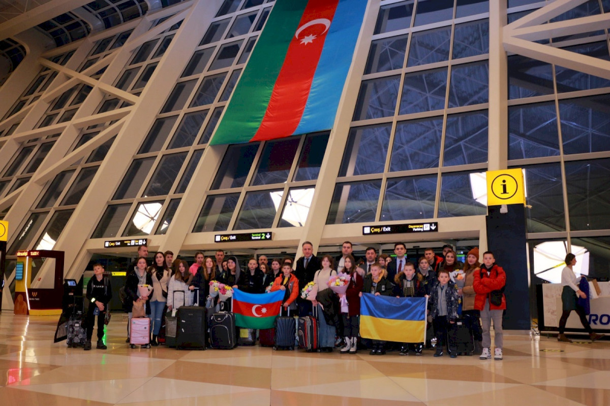 A group of children and youth brought to Azerbaijan from Ukraine-PHOTO 