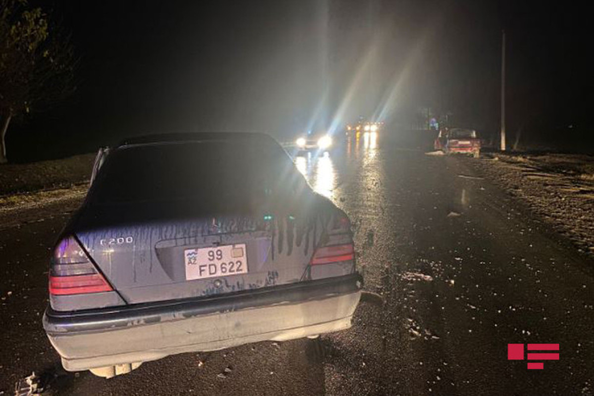Bərdədə avtomobil qəzasında bir sürücü ölüb, digəri yaralanıb  - FOTO 