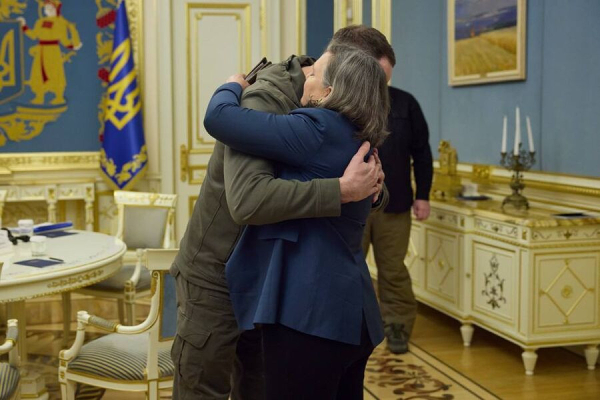 Глава офиса Зеленского встретился в Киеве с замгоссекретаря США Нуланд