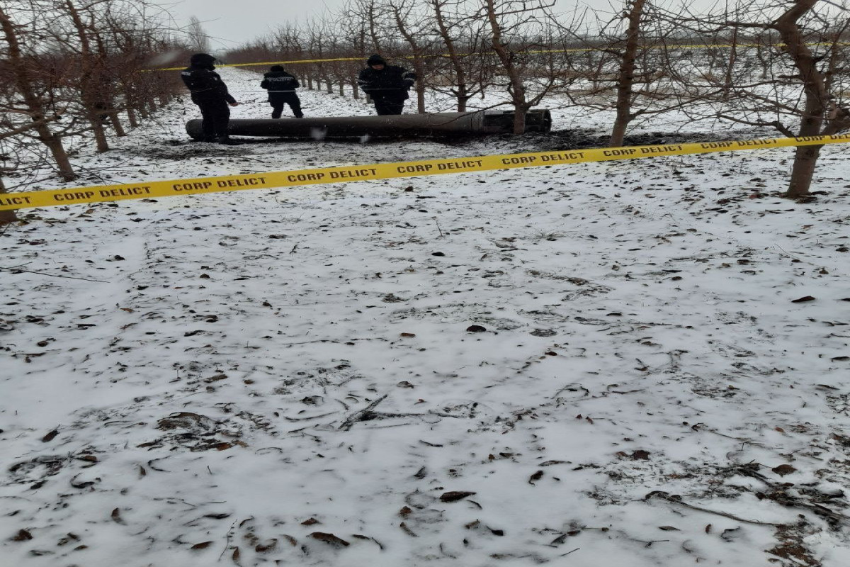 СМИ: Одна из ракет, выпущенных Россией по Украине, упала на территорию Молдовы - ФОТО 