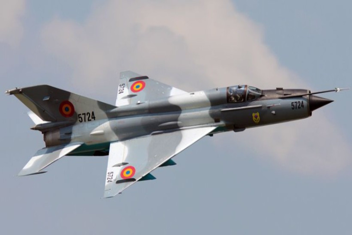 MIG-21 plane crashes in Croatia during military drill