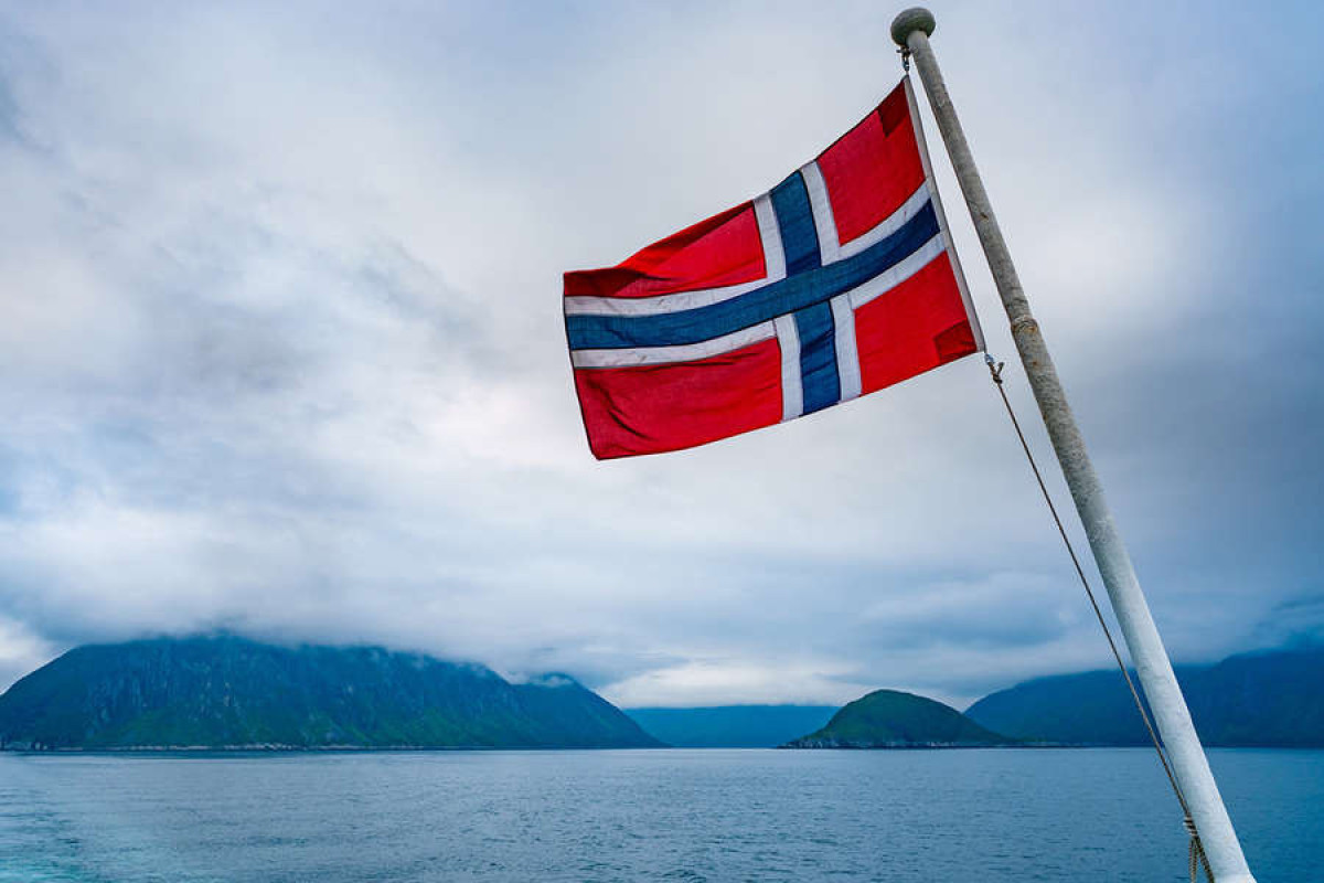 Норвегия ввела потолок цен на российскую нефть