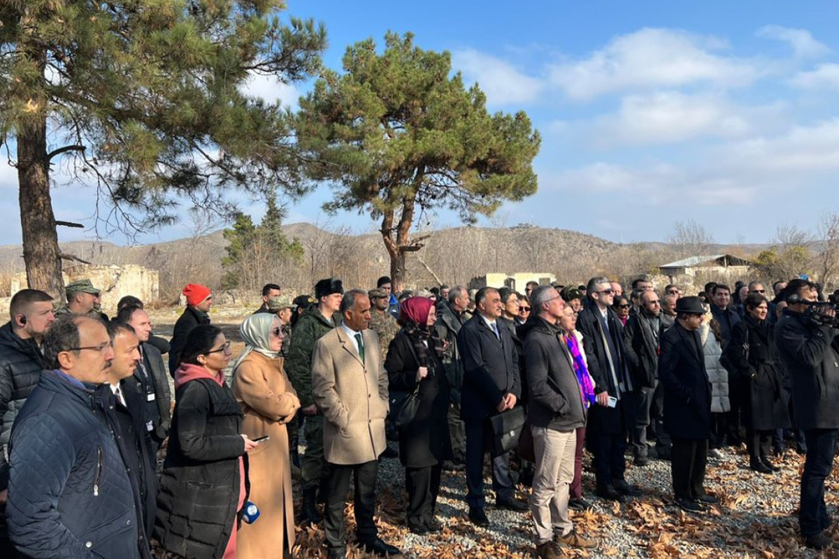 Türkiyə səfiri azad olunmuş ərazilərə səfər edib