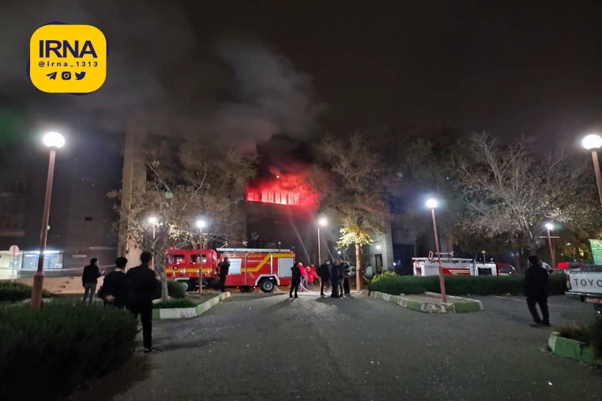 İranda universitetdə yanğın baş verib, ölən var - VİDEO 