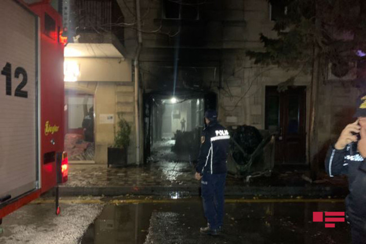 Bakının Nəsimi rayonunda yanğın söndürülüb - FOTO   - YENİLƏNİB-3 