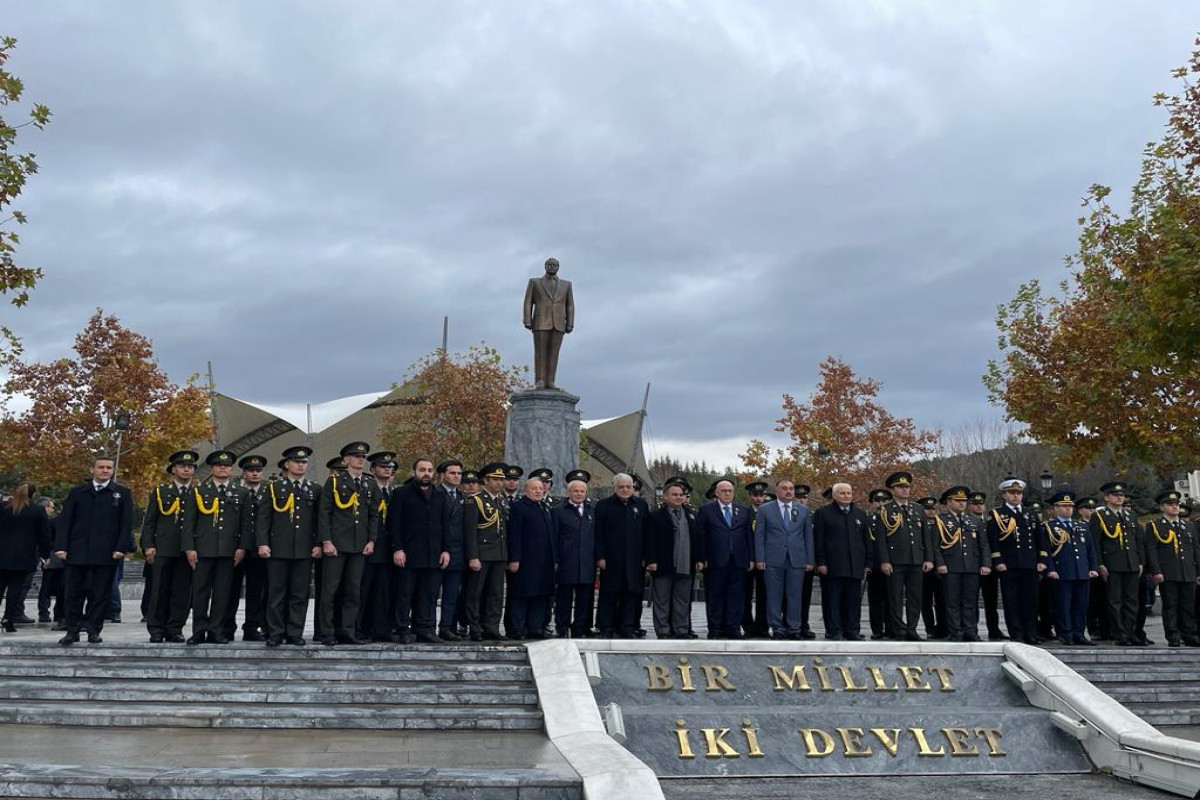 Ankarada Ümummilli Lider Heydər Əliyevin anım günü qeyd edilib - FOTO 