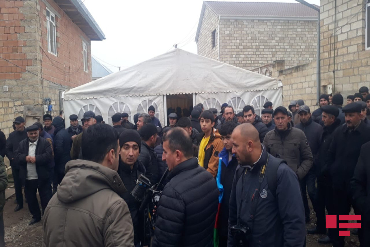 Kəlbəcərdə minaya düşərək həlak olan hərbçi dəfn edilib - FOTO  - YENİLƏNİB 