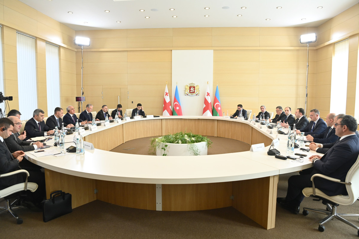Tbilisidə Azərbaycan-Gürcüstan Birgə Hökumətlərarası Komissiyasının 9-cu iclası keçirilib, bir sıra sazişlər imzalanıb