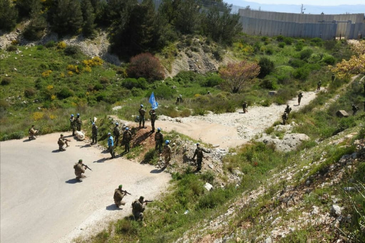 Livanda BMT sülhməramlılarına atəş açan iki nəfər axtarışa verilib