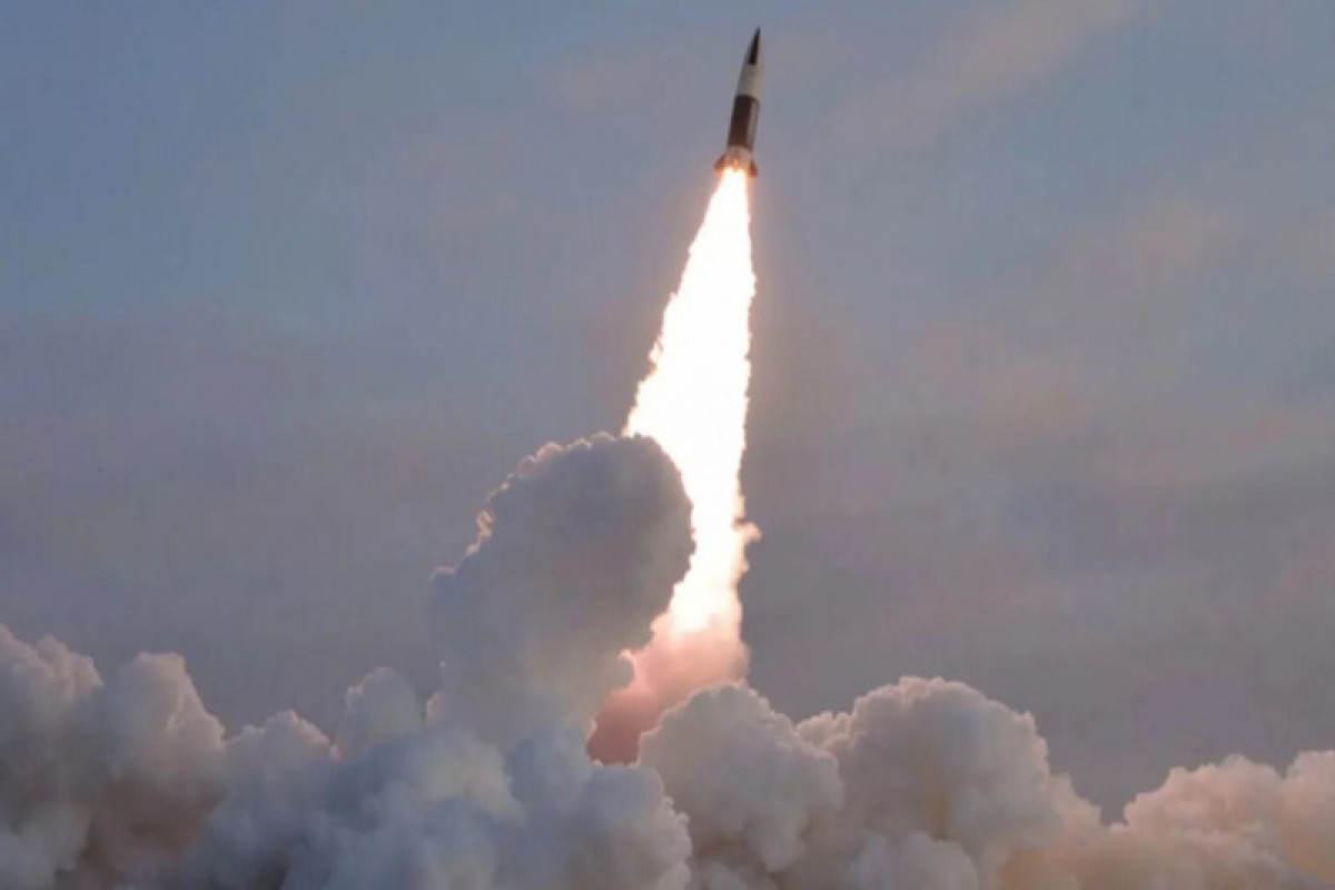 Şimali Koreya növbəti ballistik raketi buraxıb