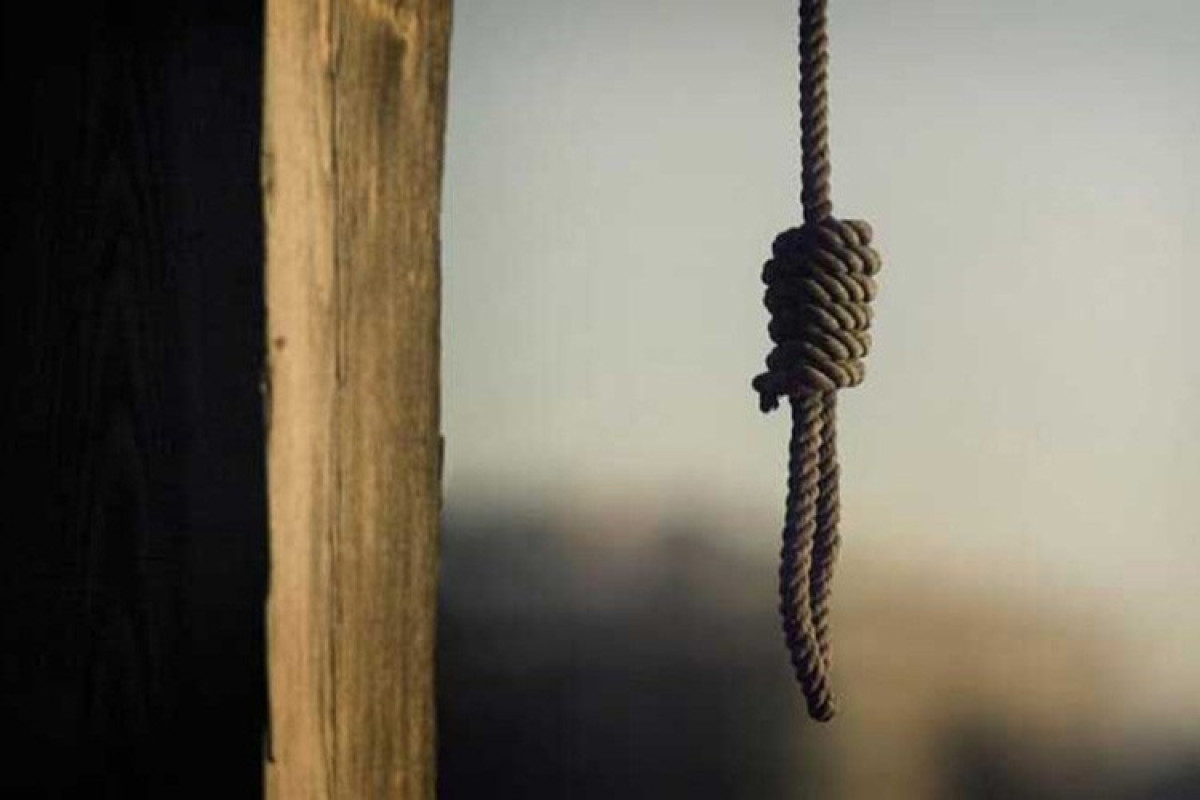 Şirvanda 33 yaşlı qadın intihar edib