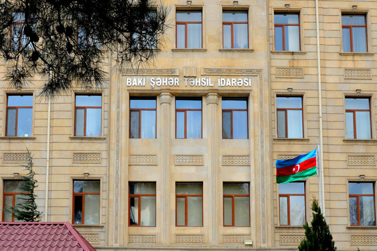 Bakıda şagird və müəllimlərin sayı açıqlanıb