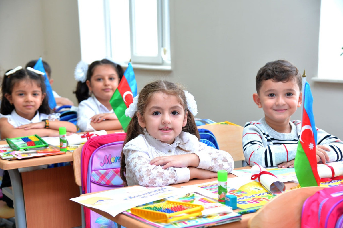 Bu il Bakıda 49 minə yaxın şagirdin yerdəyişməsi aparılıb