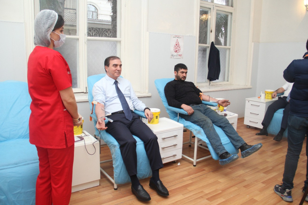 Gəncədə könüllü qanvermə aksiyası keçirilib - FOTO 