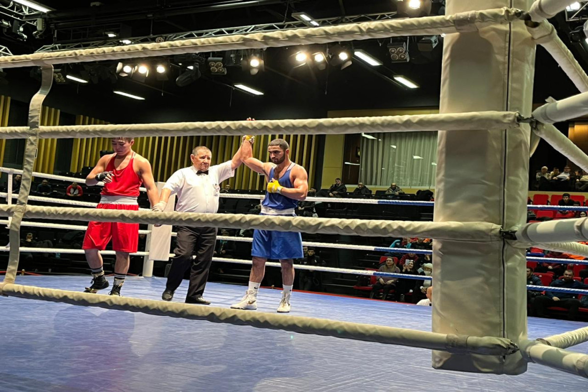 7 Azerbaijani boxers qualified for the final in int'l tournament