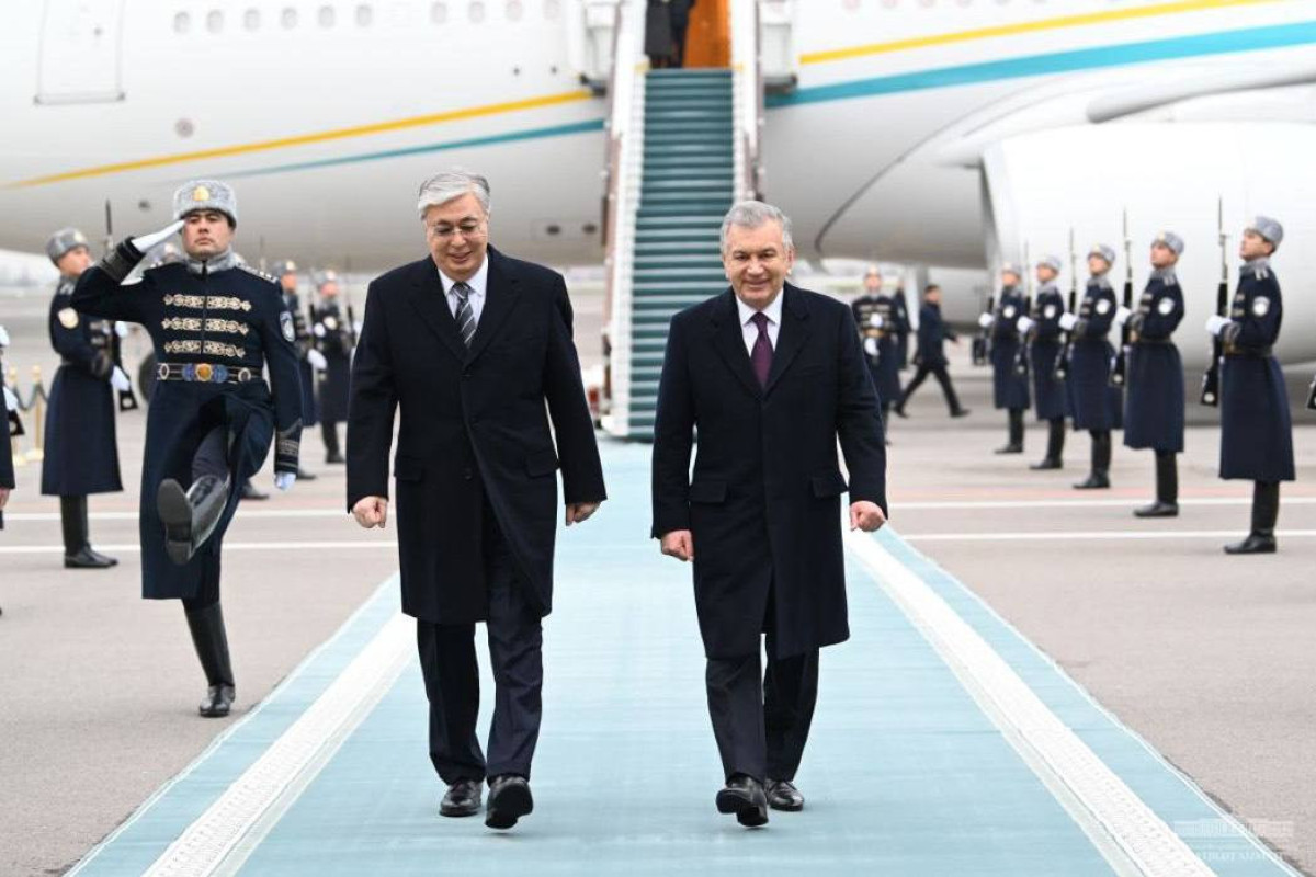 Qazaxıstan Prezidenti Kasım-Jomard Tokayev, Özbəkistan Prezidenti Şavkat Mirziyoyev