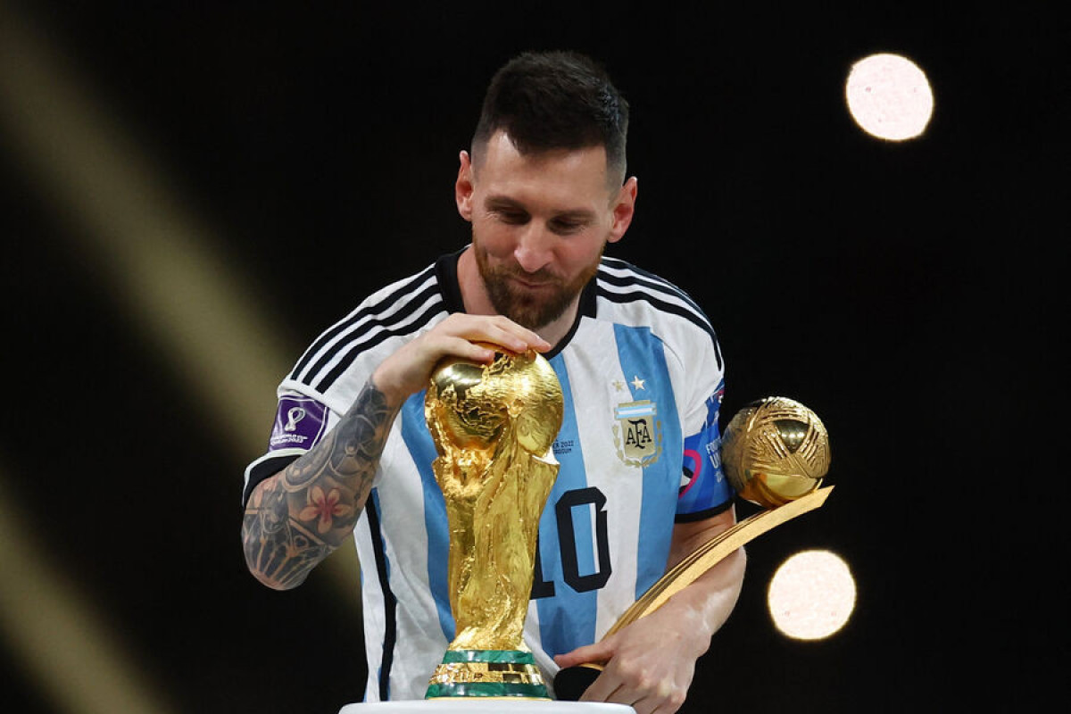 ФИФА удалила пост, в котором назвала Месси величайшим футболистом в истории