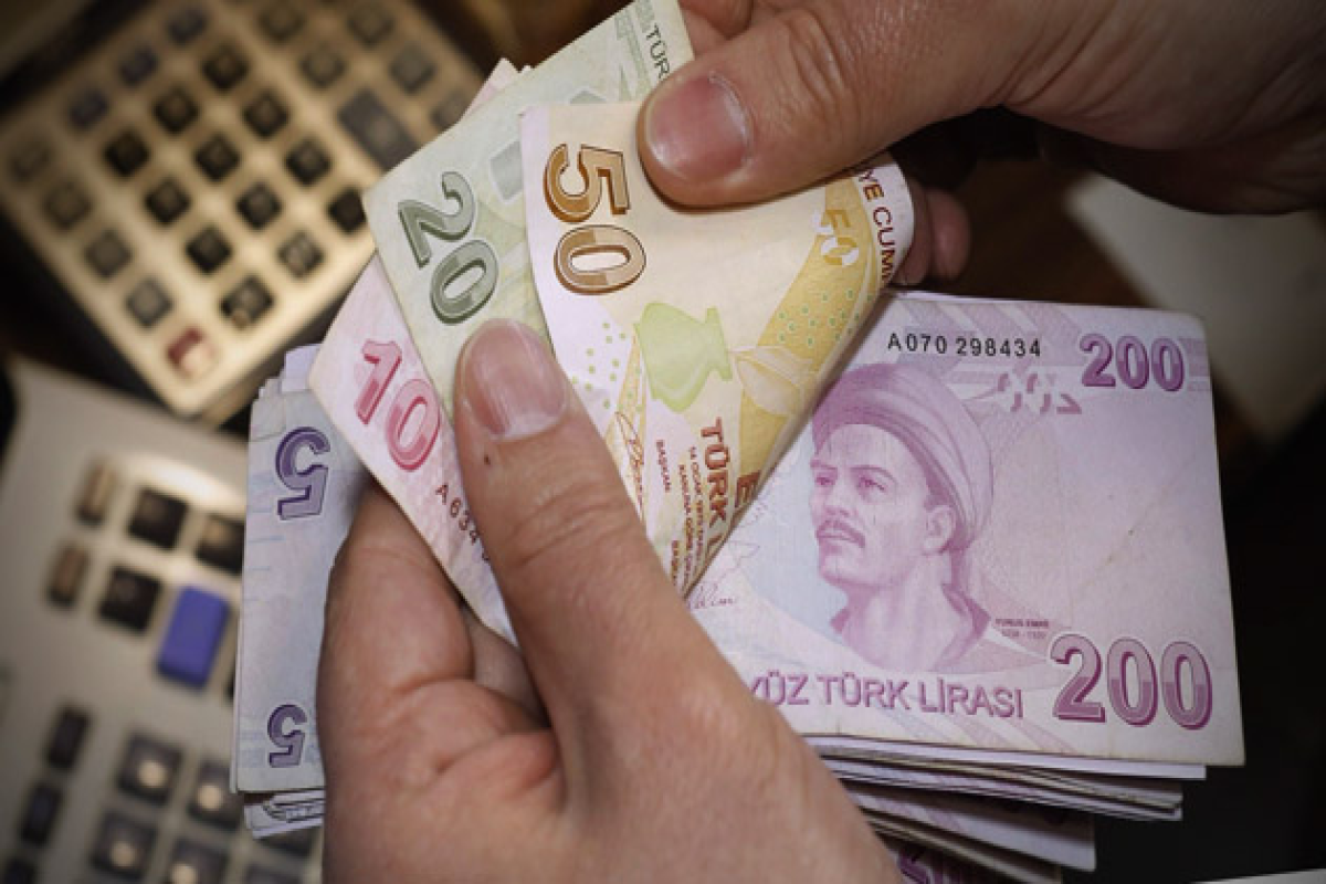 Türkiyədə minimum əməkhaqqı 8500 lirə müəyyən edilib