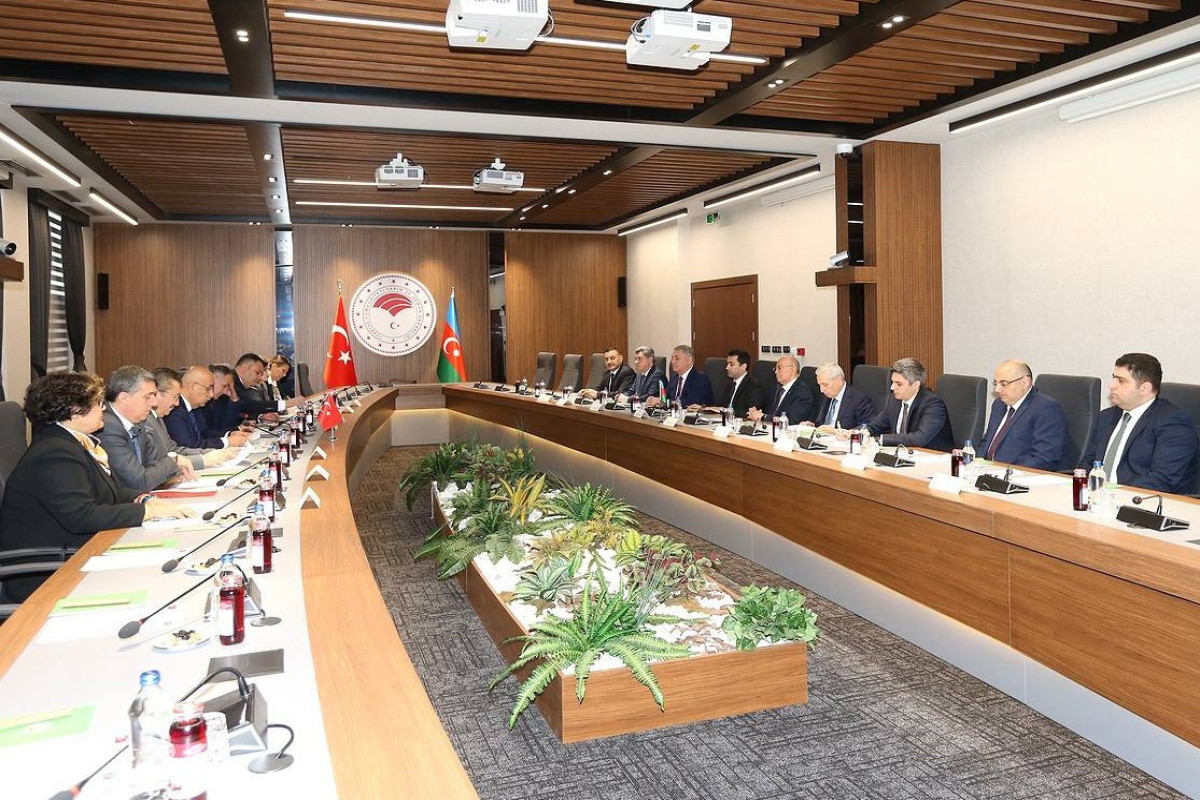 Kəmaləddin Heydərov Türkiyənin kənd təsərrüfatı və meşəçilik naziri ilə görüşüb - FOTO 