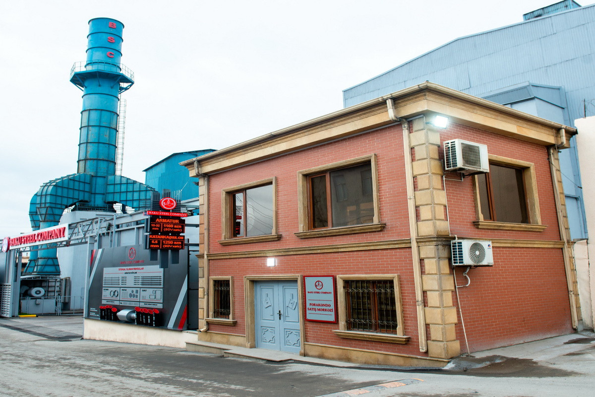 “Baku Steel Company” QSC-nin ilk rəsmi pərakəndə satış mərkəzi açılıb
