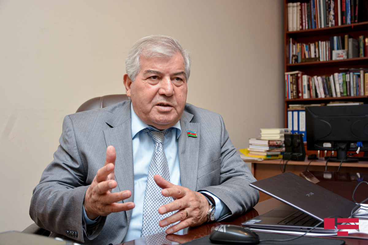 Sabir Rüstəmxanlı, Milli Məclisin deputatı