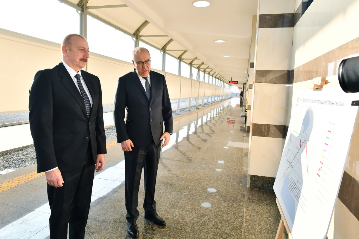 Президент принял участие в открытии электродепо и станции метро «Ходжасан»