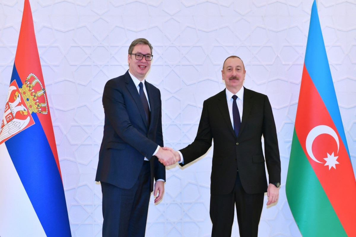 Vuçiç Prezident İlham Əliyevi doğum günü münasibətilə təbrik edib