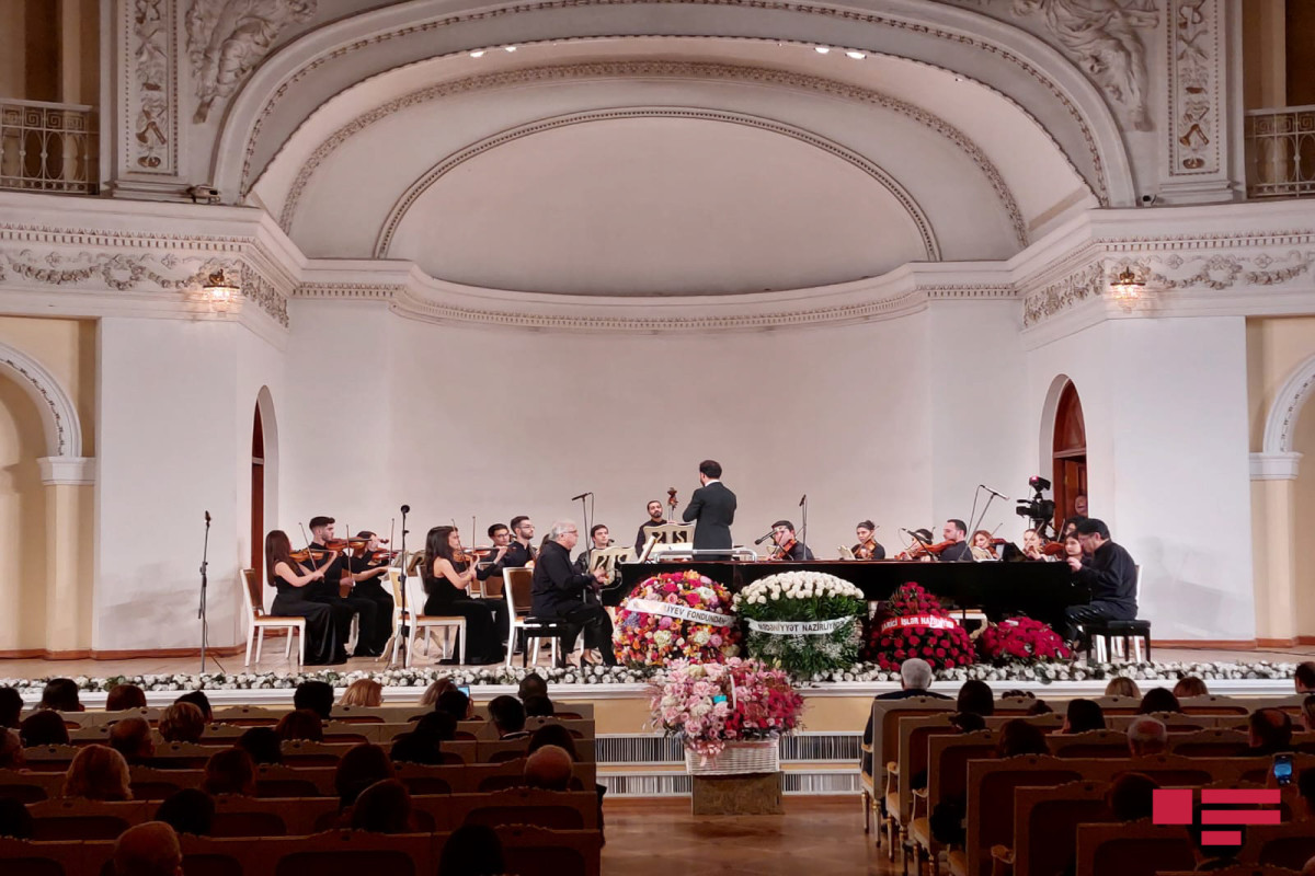 Fərhad Bədəlbəylinin 75 illik yubileyi münasibətilə konsert keçirilib - FOTO 