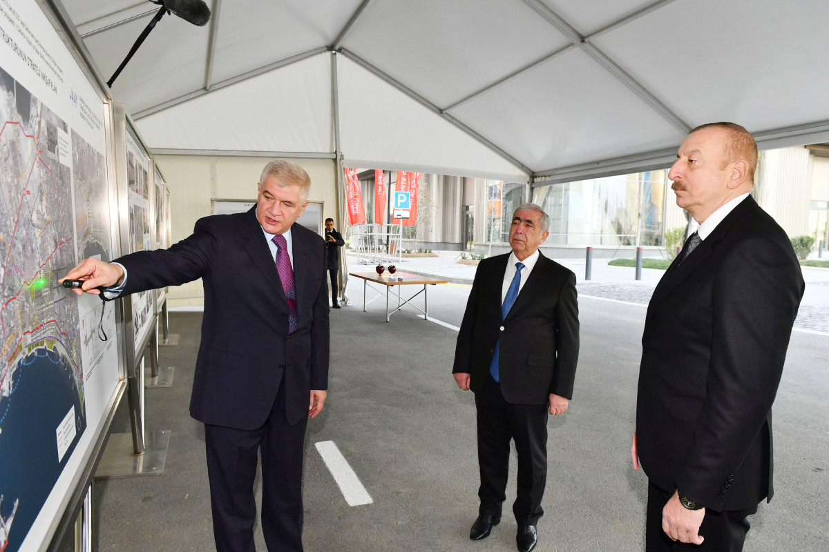 Bakı Ağ Şəhərdə bir sıra infrastruktur obyektlərinin inşası tamamlanıb, Prezident görülən işlərlə tanış olub