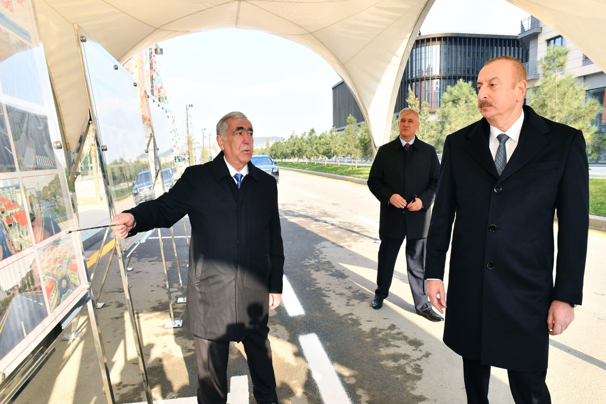 Bakı Ağ Şəhərdə bir sıra infrastruktur obyektlərinin inşası tamamlanıb, Prezident görülən işlərlə tanış olub