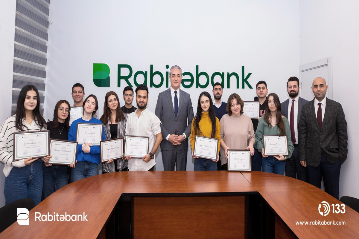 “Rəqəmsal dünyada jurnalistika” layihəsinin iştirakçılarına sertifikatlar təqdim edilib