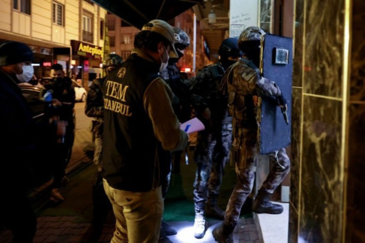 İstanbulda anti-terror əməliyyatı keçirilib, 17 əcnəbi saxlanılıb