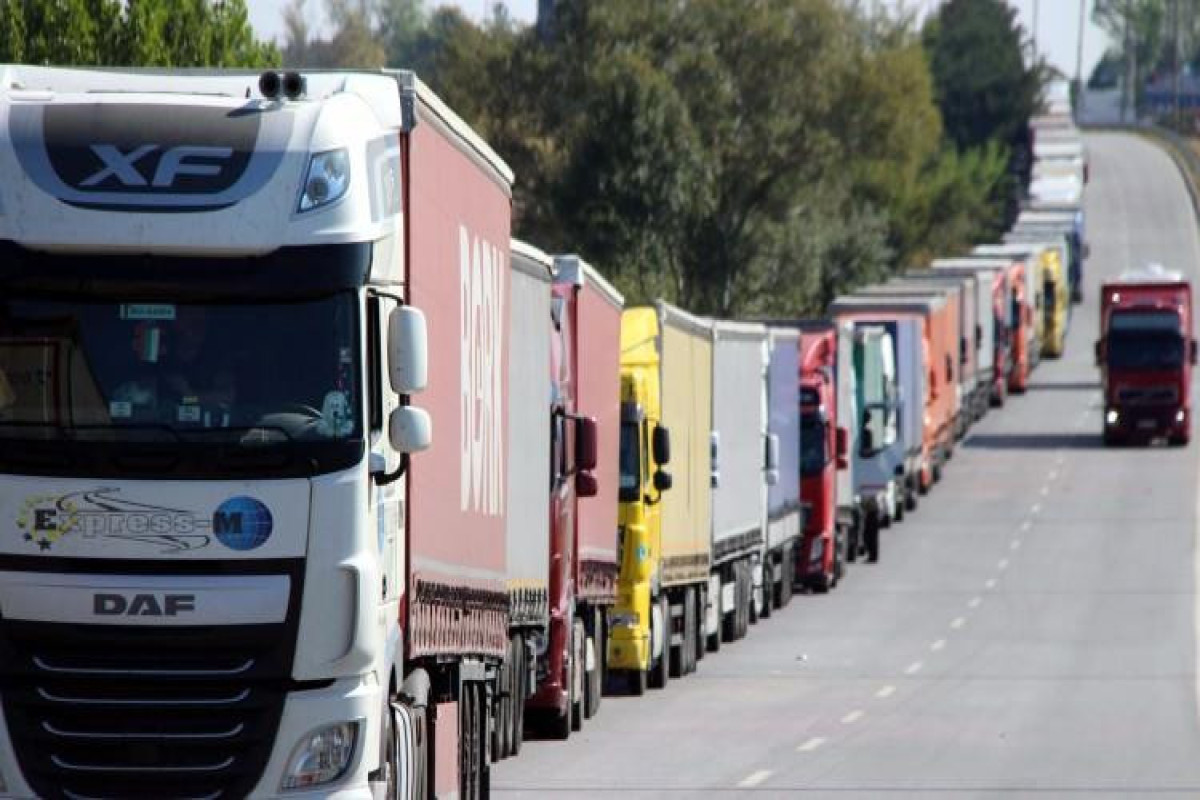 Xarici ölkələrdə beynəlxalq avtomobil daşımaları üçün operatorlara icazə verilməsi qaydası dəyişib