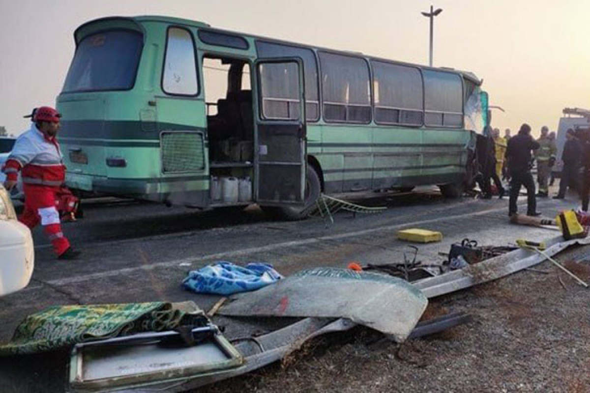 İranda aeroportda iki avtobus toqquşub, 40 nəfər yaralanıb
