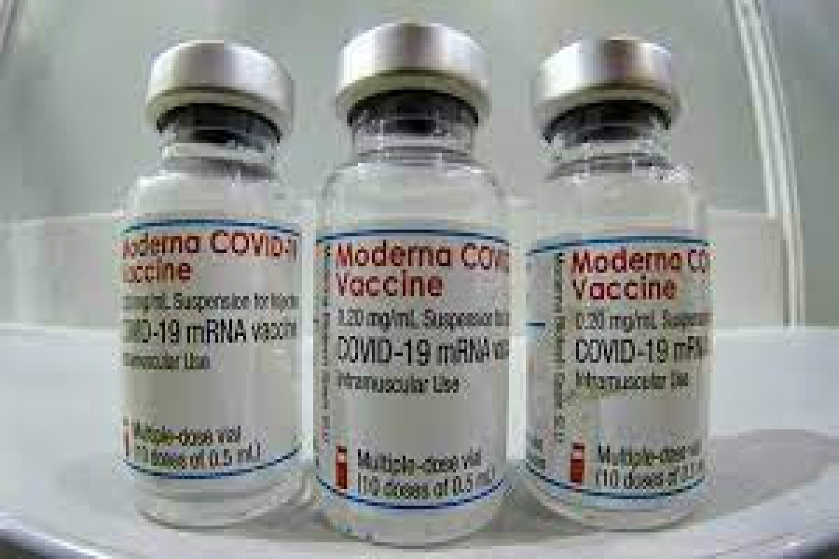 U.S. CDC recommends Moderna COVID-19 vaccine after FDA