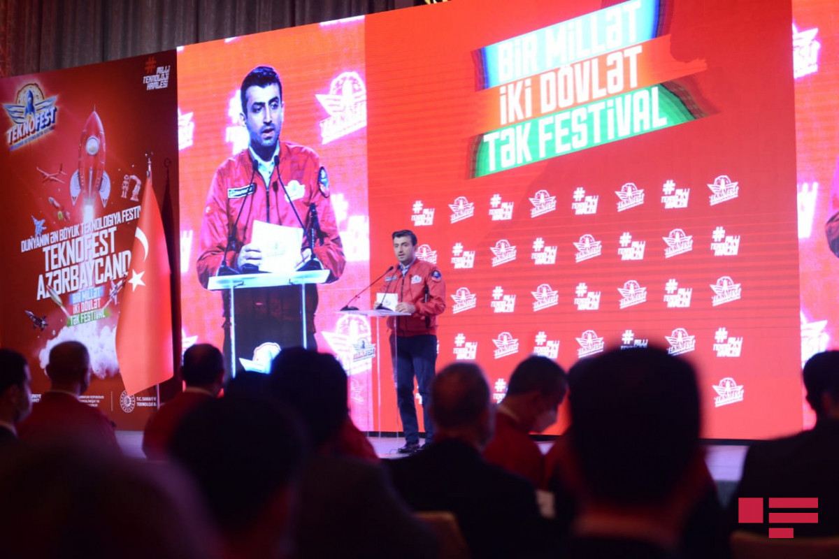 Səlcuq Bayraktar, “TEKNOFEST Azərbaycan”la bağlı mətbuat konfransında