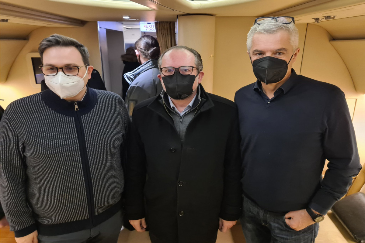 Yan Lipavskiy, Aleksander Şallenberq, İvan Korçok