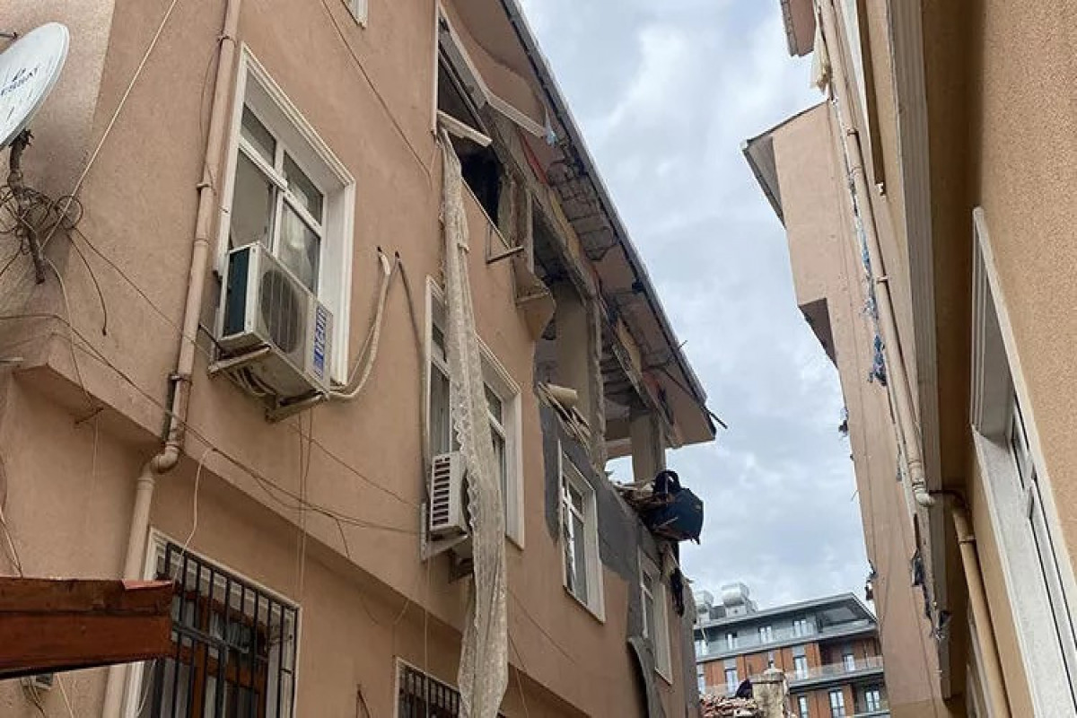 İstanbulda güclü partlayış baş verib, yaralananlar var - YENİLƏNİB 