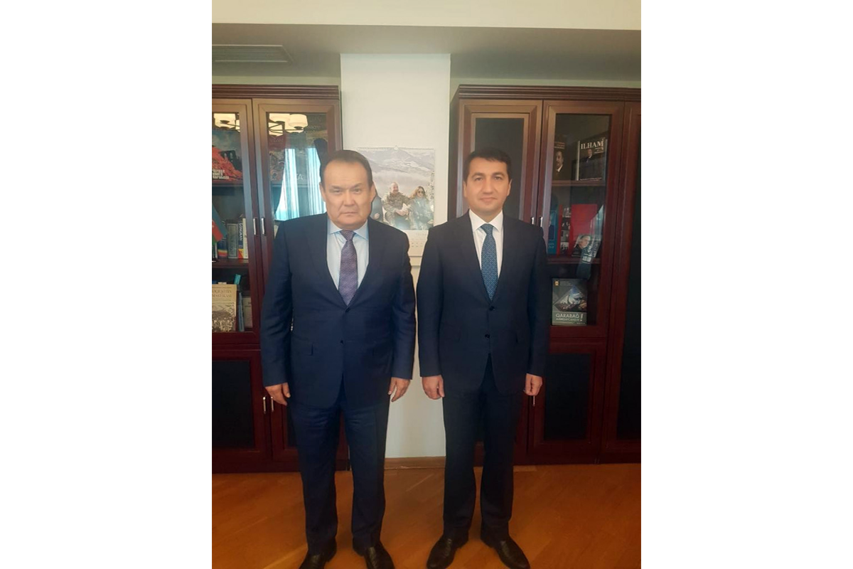 Azərbaycan Prezidentinin köməkçisi Hikmət Hacıyev, Türk Dövlətləri Təşkilatının Baş katibi Bağdad Amreyevlə görüş